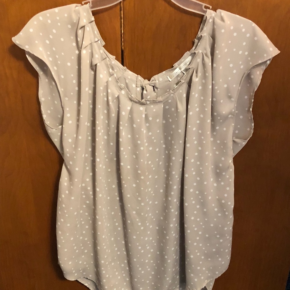 Lauren Conrad xl polka dot top!